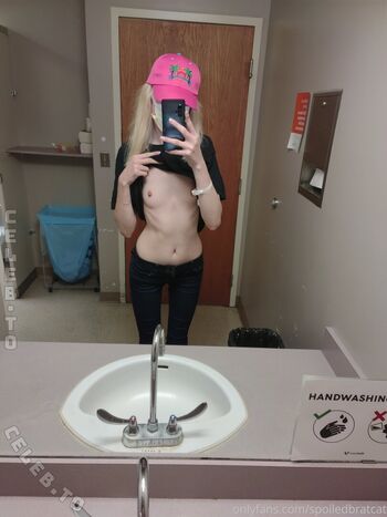 Full leaked Spoiledbratcat page private onlyfans photo