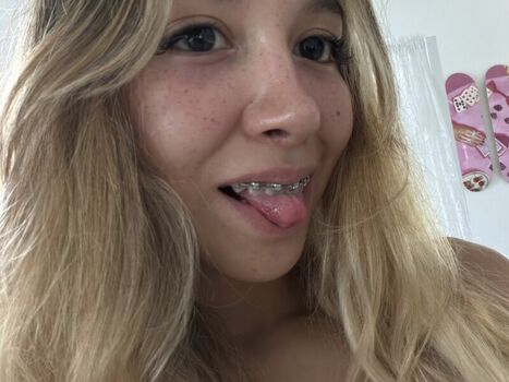 Full leaked Spoilnat private onlyfans photo