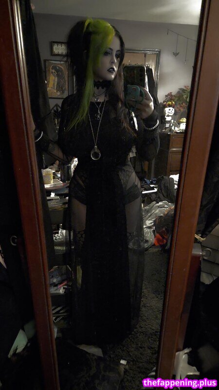 SpookshowBebe