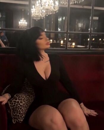 Full leaked Srenluv private onlyfans photo
