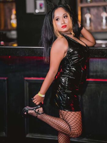 Full leaked Sri lanka private onlyfans photo