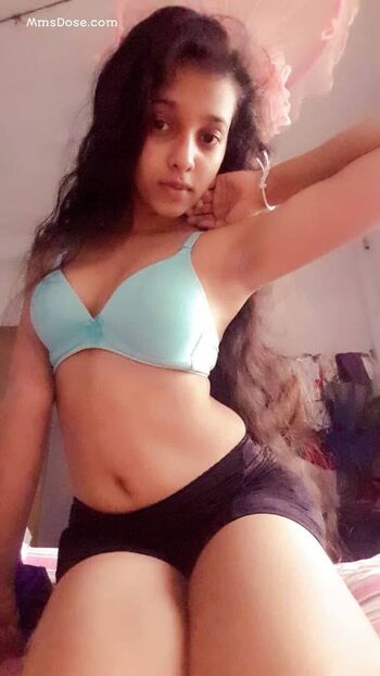 Full leaked Sri lanka private onlyfans photo