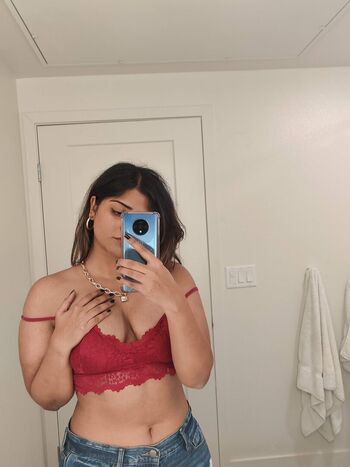 Full leaked Srishti sharma private onlyfans photo