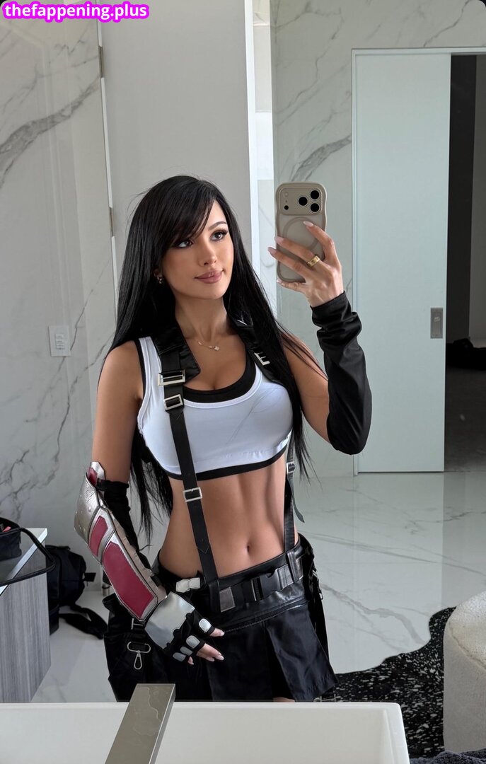 Sssniperwolf Photo OnlyFans Nu #84