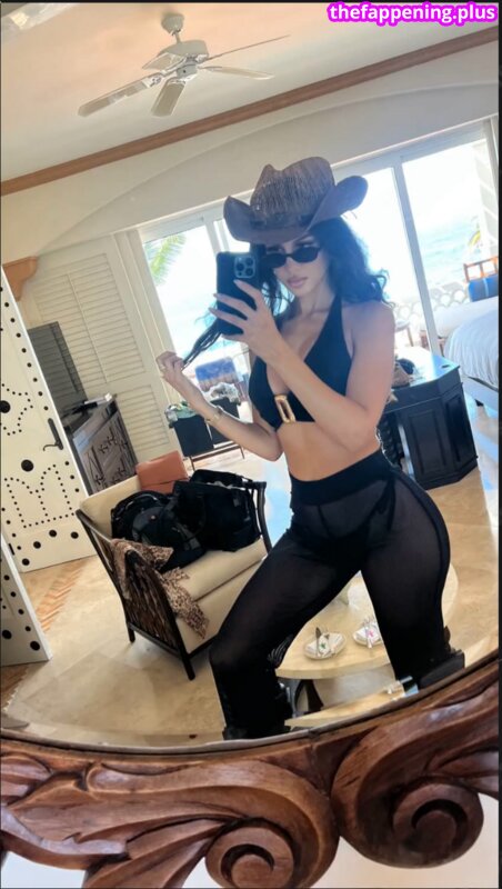 Sssniperwolf Фото обнажённых OnlyFans #165