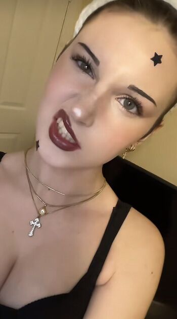 Full leaked Ssweettoothh private onlyfans photo