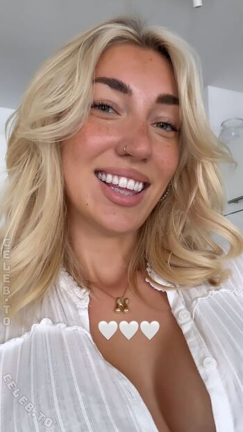 Full leaked Starletnova private onlyfans photo