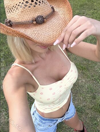 Full leaked Starletnova page private onlyfans photo