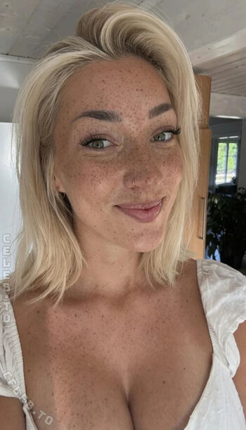 Full leaked Starletnova page private onlyfans photo
