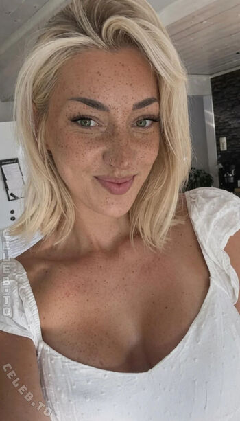Full leaked Starletnova page private onlyfans photo