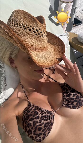 Full leaked Starletnova private onlyfans photo