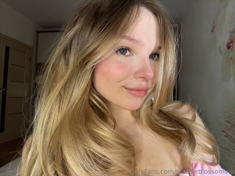 Full leaked Stassie blossom private onlyfans photo