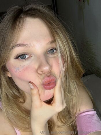 Full leaked Stassie blossom private onlyfans photo