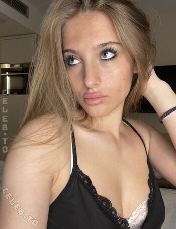 Stellas_secret0