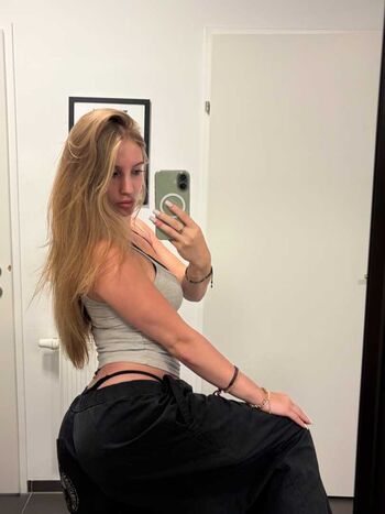 Full leaked Stellas secret private onlyfans photo