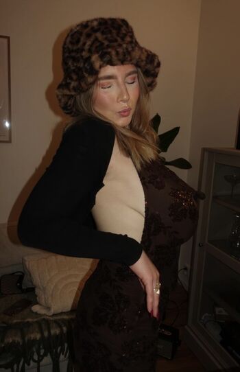 Stina Viktoria A?sberg | stinaviktoriia