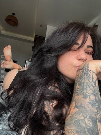 Full leaked Stonemlina page private onlyfans photo