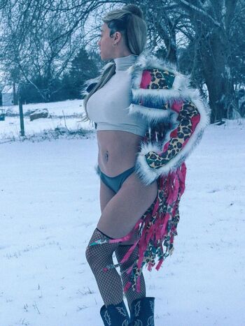 Full leaked Stormi maya  page private onlyfans photo