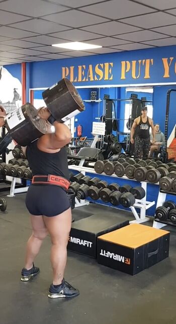 StrongWomen ????