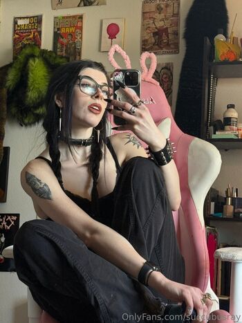 Full leaked Succubusray private onlyfans photo