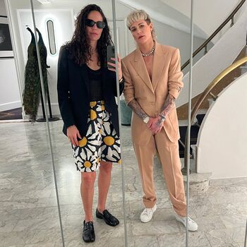 Full leaked Sue bird page private onlyfans photo