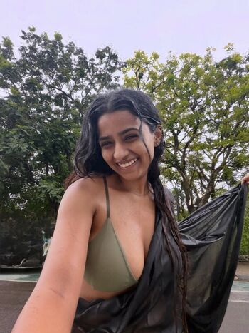 Full leaked Suhana khan private onlyfans photo