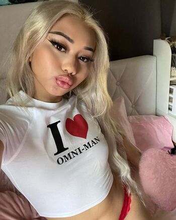 Full leaked Suhmmiee private onlyfans photo