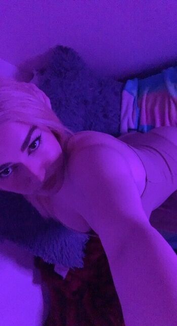 Full leaked Sukashawty private onlyfans photo