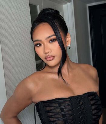 Full leaked Suni lee private onlyfans photo