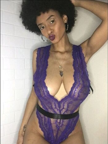 Full leaked Sunshinewavez private onlyfans photo