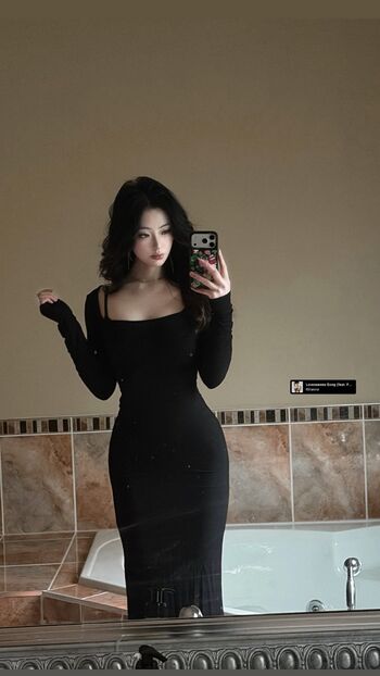Full leaked Susansunn private onlyfans photo