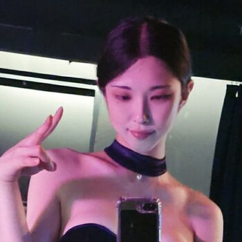 Full leaked Suyeoniiii private onlyfans photo