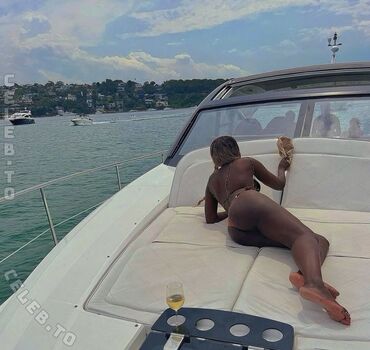 Full leaked Suzan mutesi private onlyfans photo