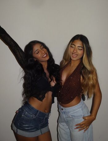 Full leaked Swatisajii private onlyfans photo