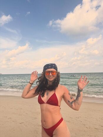 Full leaked Swedish girls private onlyfans photo