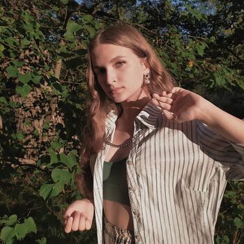 Full leaked Sweet peach lina private onlyfans photo