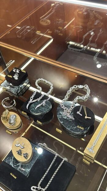 sweetasianchick03