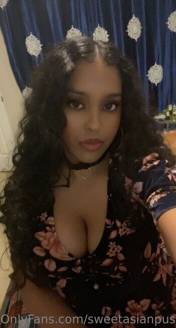 Full leaked Sweetasianpussy private onlyfans photo