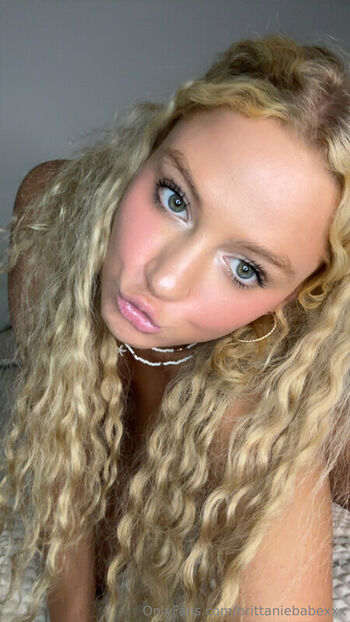 Full leaked Sweetbrittaniexox  page private onlyfans photo