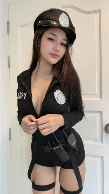 Full leaked Sweetthaigirlfriend private onlyfans photo