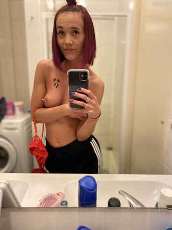 Full leaked Swing babe private onlyfans photo