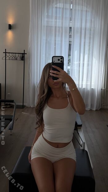 Full leaked Sydney ramolla page private onlyfans photo