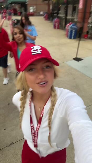Full leaked Sydney thomas private onlyfans photo