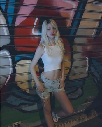 Full leaked Sylchasie private onlyfans photo