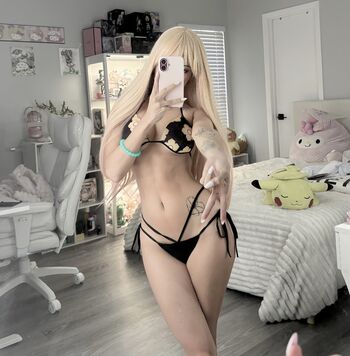Full leaked Sylviedh private onlyfans photo