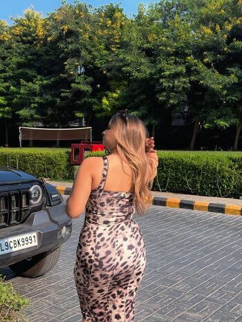 Full leaked Syma verma private onlyfans photo