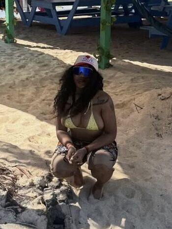 Full leaked Aiiygatorz/ private onlyfans photo