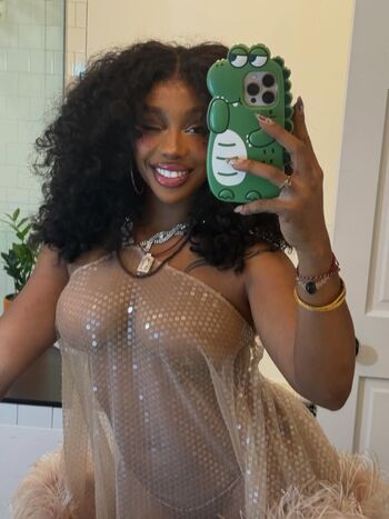 Full leaked Noemy laflamme/ private onlyfans photo