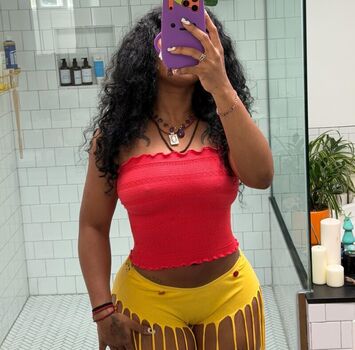 Full leaked Sza private onlyfans photo