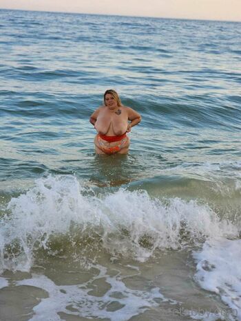 Full leaked Tabbyvonxxx private onlyfans photo